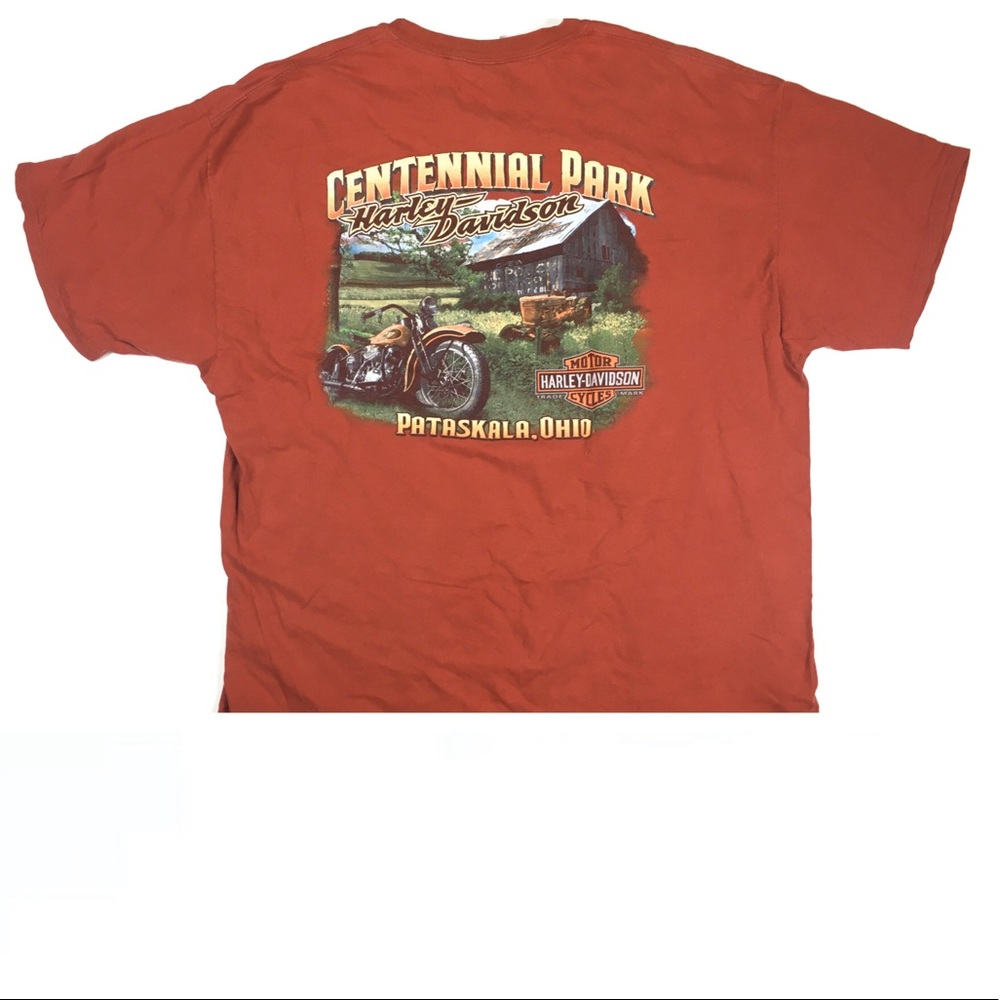 Vintage Harley Davidson Barn and Tractor T Shirt